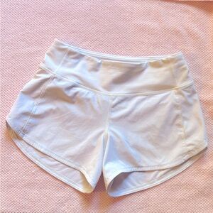 Lululemon shorts white women’s size4